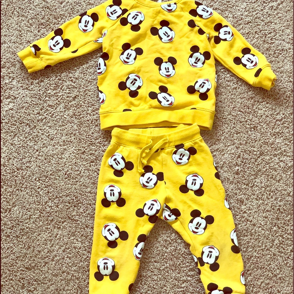 H&M boys clothes . Mickey mouse